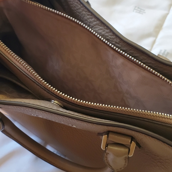 Michael Kors bag